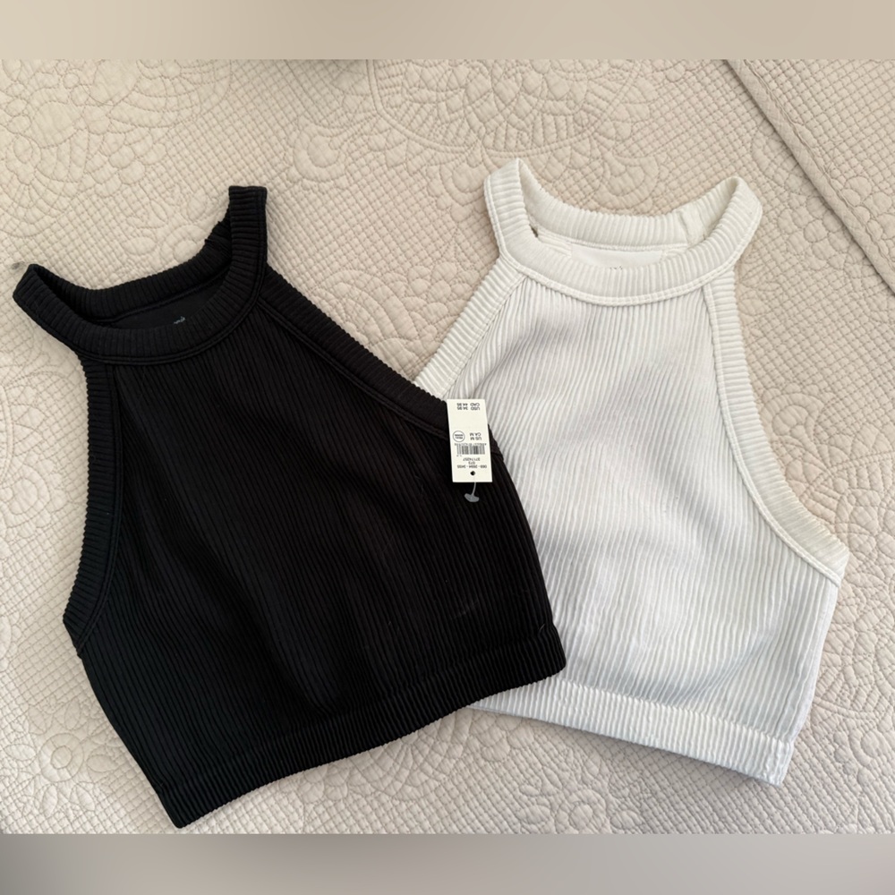 Aerie Super Chill Tank Tops (2)